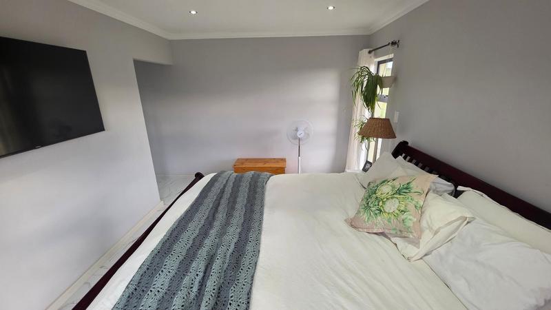 3 Bedroom Property for Sale in Hartenbos Heuwels Western Cape